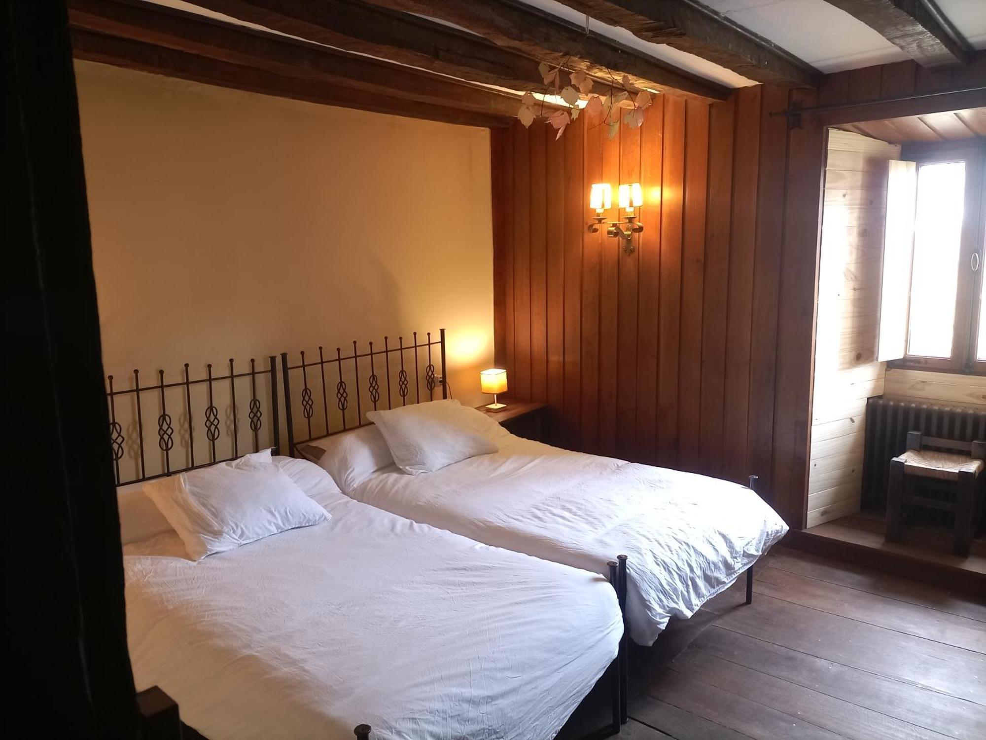 Kukuma Etxea Habitaciones Con Derecho A Cocina Galarreta Værelse billede